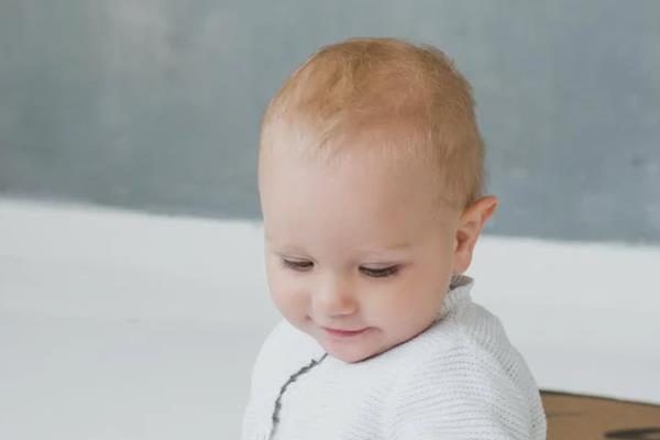 深圳助孕第三代试管婴儿如何助力高龄孕育