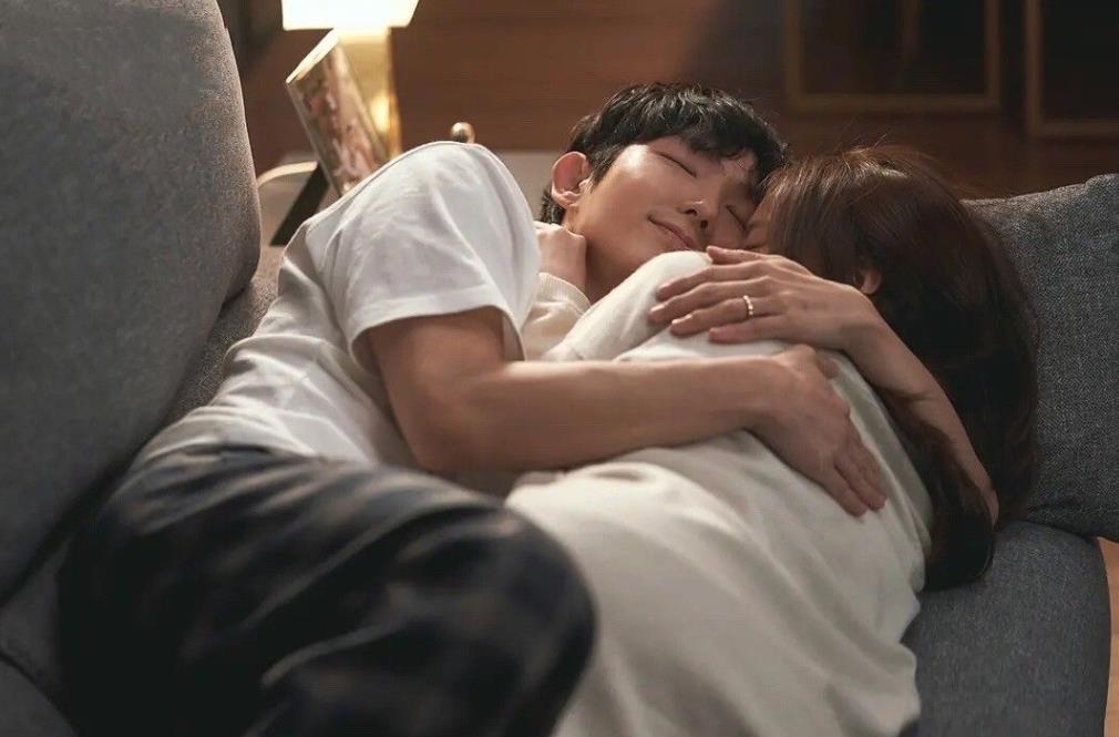 坐月子可以吃碧根果吗？